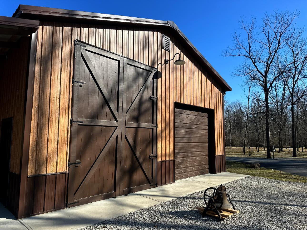 Indiana Metals - Woodgrain Barn - Photo Gallery