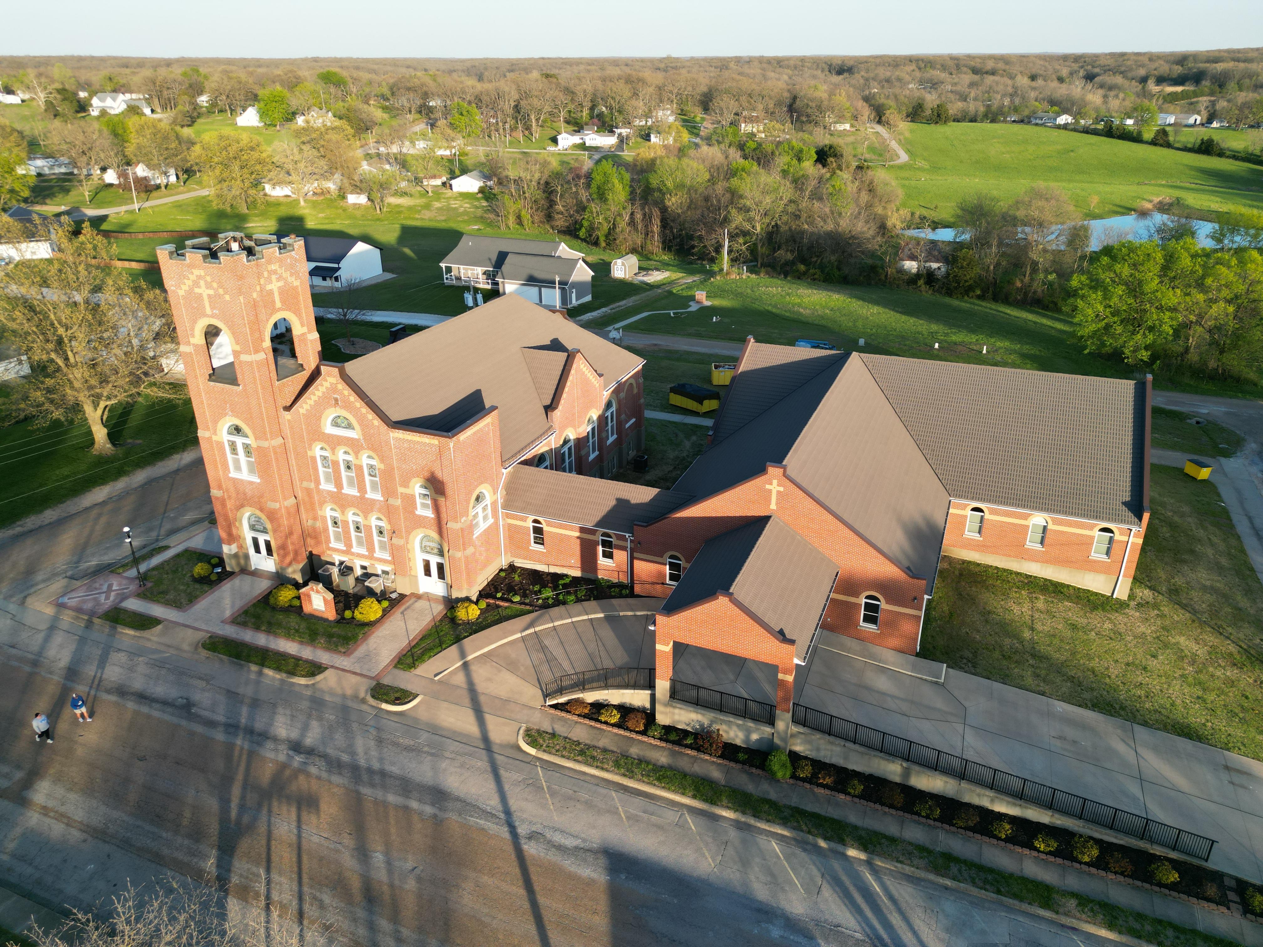 Cachero Roofing, LLC of Smithton, Missouri