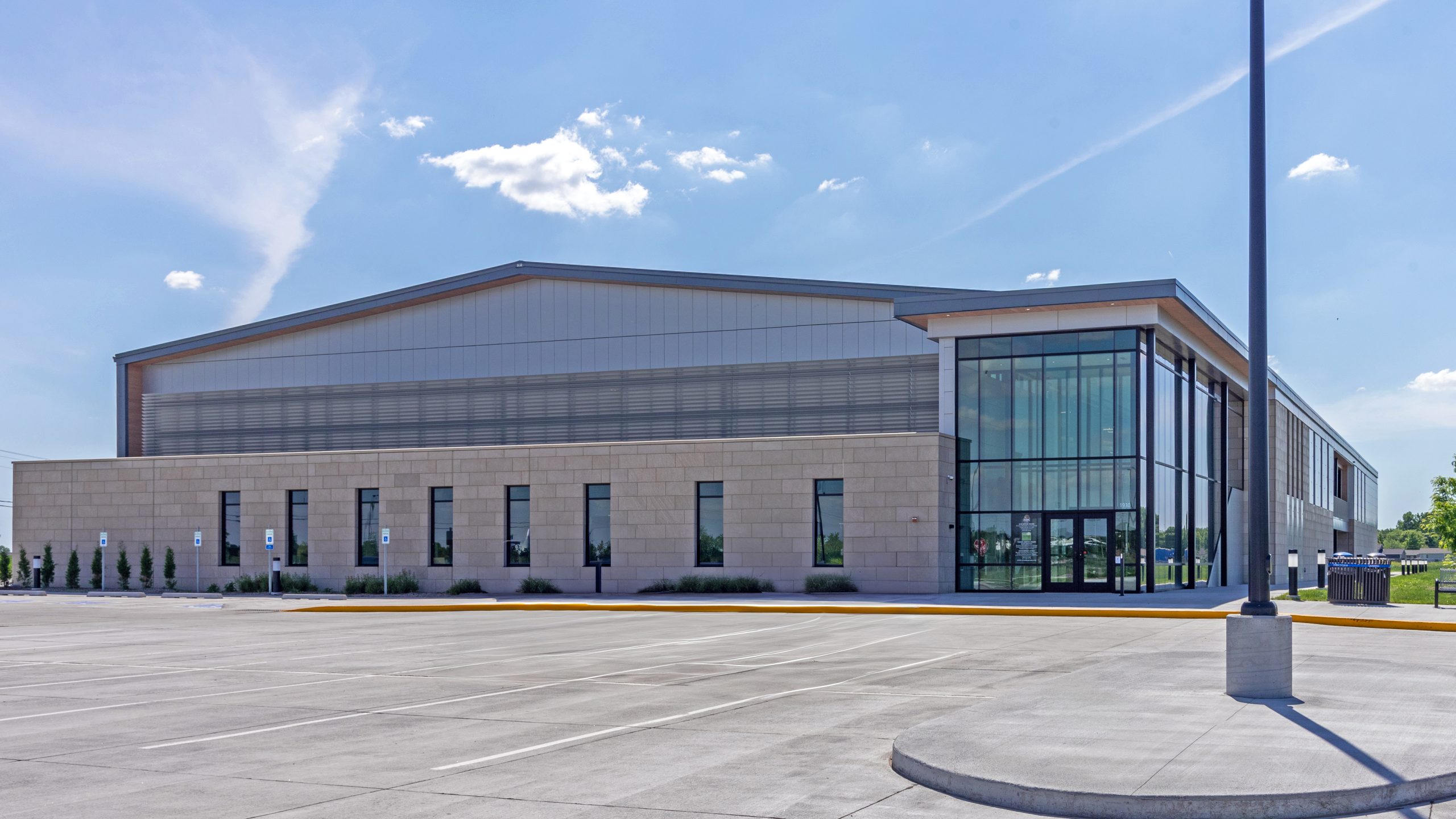 Stonebrook Exterior - Gallery 2