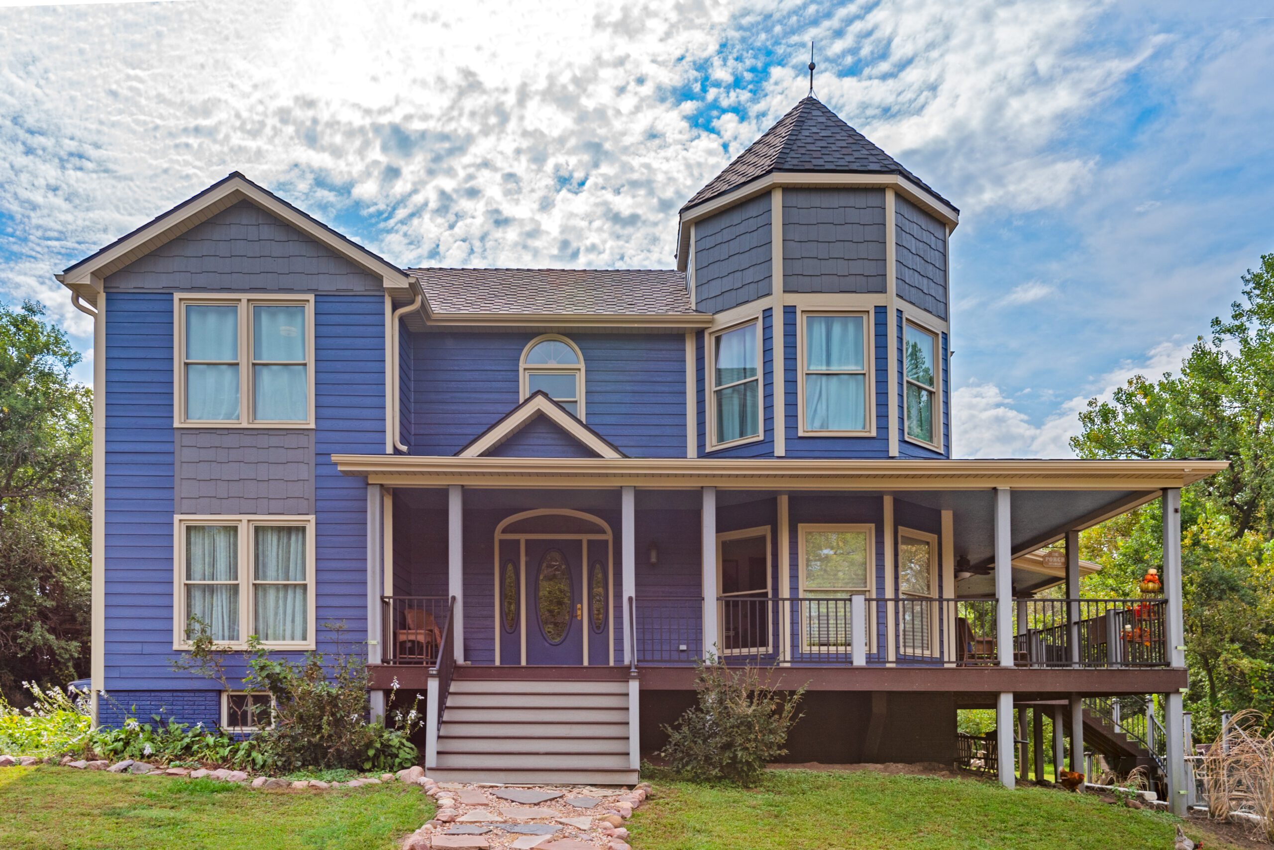 Stonebrook Exterior - Gallery 7
