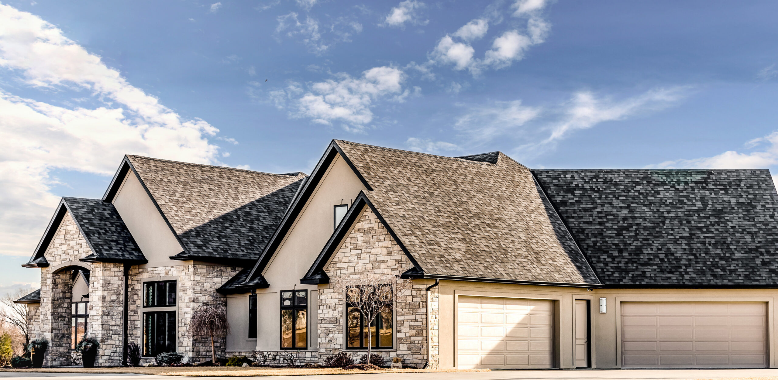 Stonebrook Exterior - Gallery 8