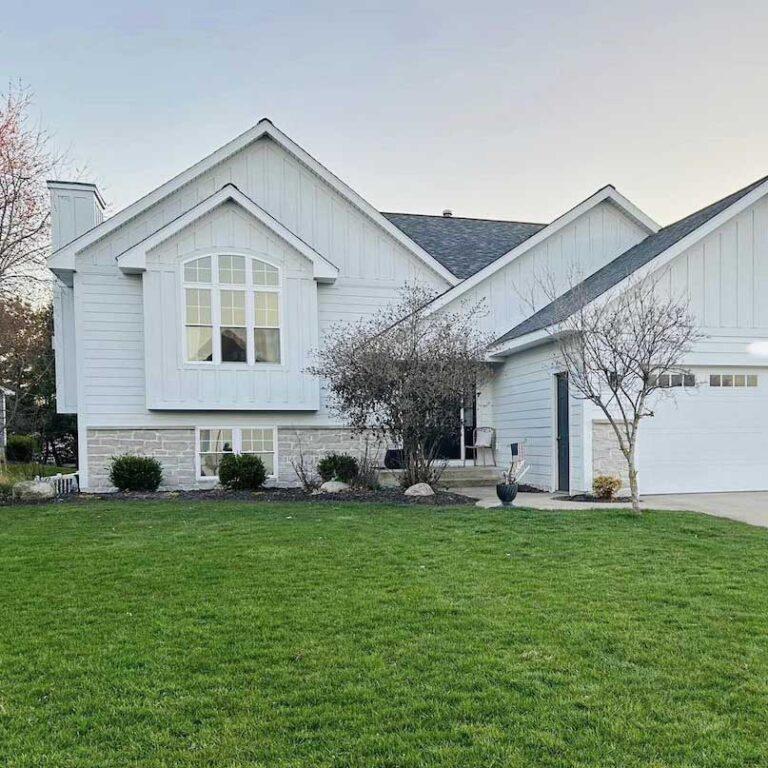 Lakefront Exteriors - siding example